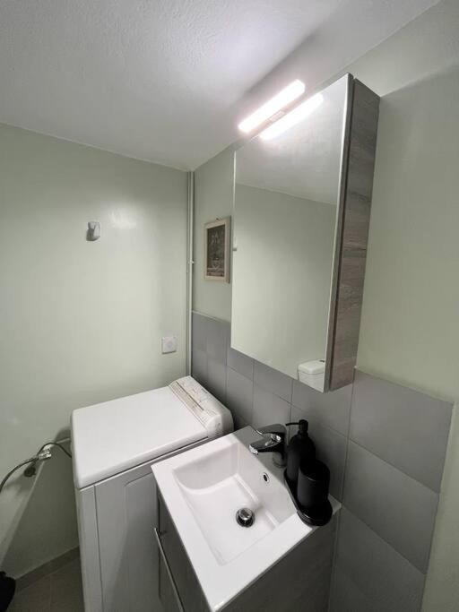 Appartement Vintage House à Athènes Extérieur photo